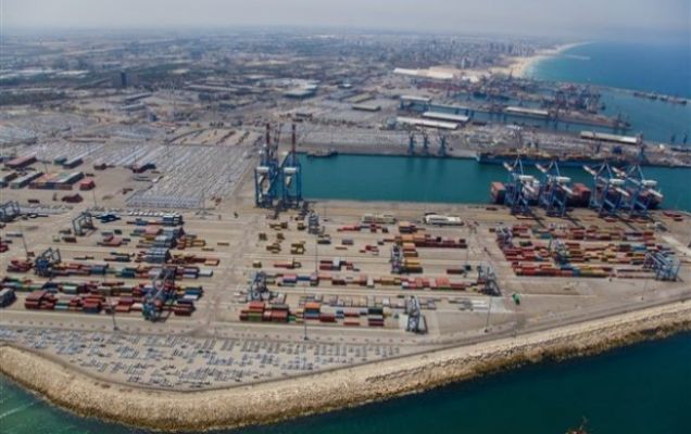 İsrail “Ablukayı Kırma“ Gemisini Aşdod Limanına Çekti...