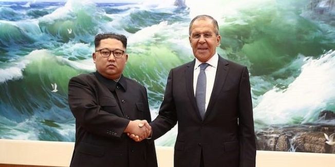 Lavrov Kuzey Kore lideri Kim ile görüştü