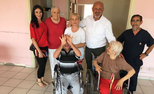 Civisilli, Halk Vakfı Yaşlı Bakım Evi’ni ziyaret etti