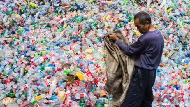 Plastik atıklar bin yıl yok olmuyor