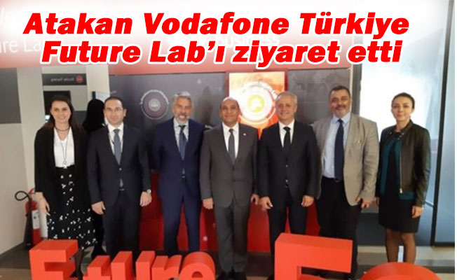 Atakan Vodafone Türkiye Future Lab’ı ziyaret etti