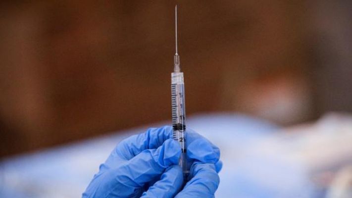 Güney Afrika ve Çin'de sahte COVID-19 aşıları ele geçirildi