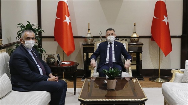 Bakanı Çavuşoğlu, Türkiye Cumhurbaşkanı Yardımcısı Oktay ile görüştü