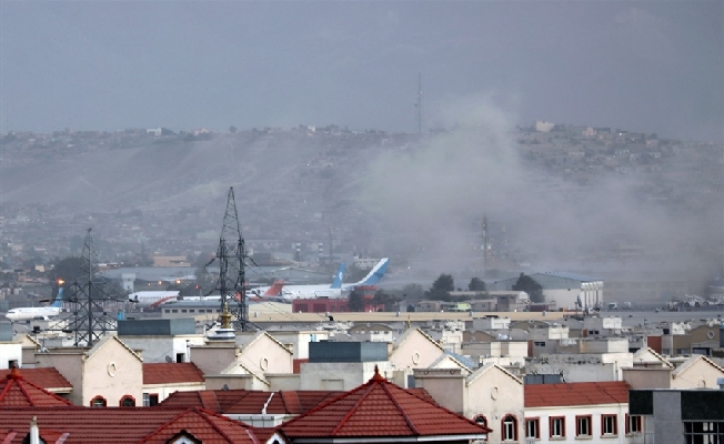 Kabil'de havalimanındaki terör saldırılarında en az 170 kişi hayatını kaybetti