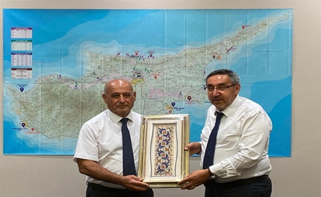 Gönyeli Belediye Başkanı Benli, Ankara’da Kıbrıs İşleri Koordinatörü Afşarata ile görüştü
