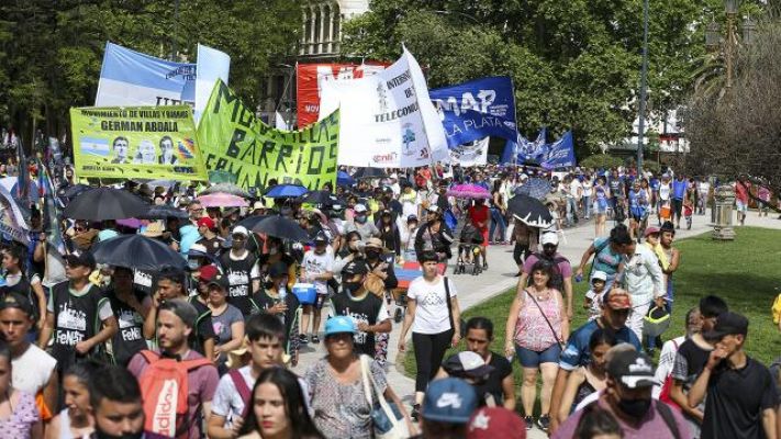 Arjantinliler IMF'yi istemiyor