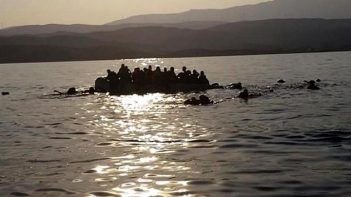 Düzensiz göçmenleri taşıyan tekne battı: 4 ölü