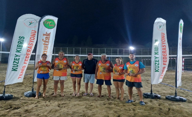 KKTF GTK Beach Tennis Tour -5'de kupalar sahiplerini buldu