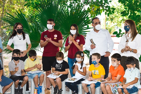 40 çocuğun katıldığı “Çocuk Atölyesi”nde yapılan çalışmalar sergilendi