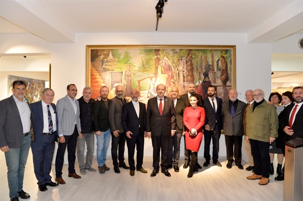Cumhurbaşkanı Tatar, Ydü Güzel Sanatlar Fakültesi Yıl Sonu Sergisi’nin açılışını yaptı