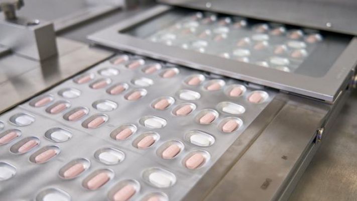 Pfizer, Omicron'a karşı yüzde 89 etkili ilaç üretti