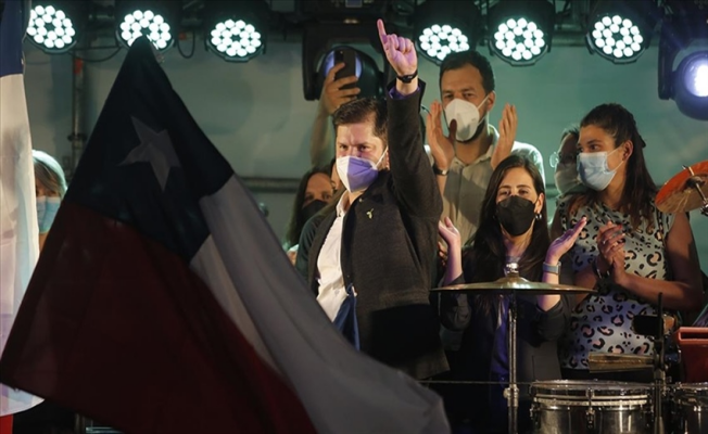 Şili'nin yeni devlet başkanı Gabriel Boric oldu