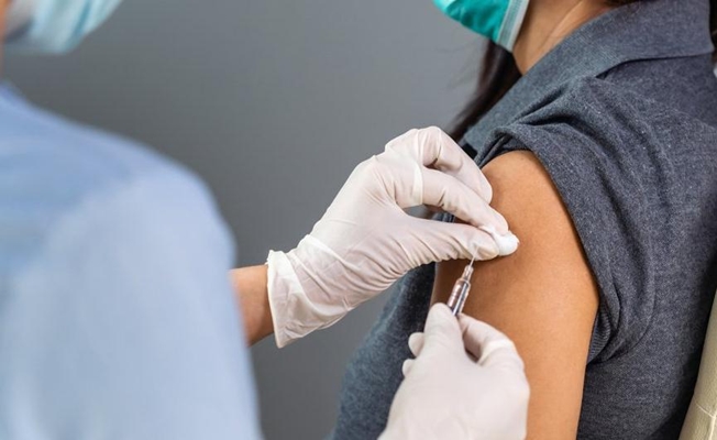 Araştırma: Kovid-19 Aşılarının yan etkilerinin dörtte üçü “nosebo etkisi“ kaynaklı