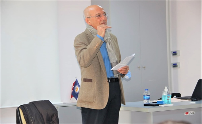 Gazeteci Mete Çubukçu DAÜ’de seminer verdi