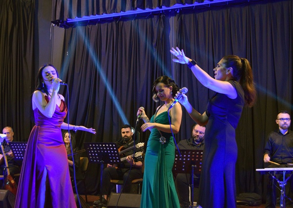 LBO Halk Müziği Korosu “Solistler Konseri” yapıldı