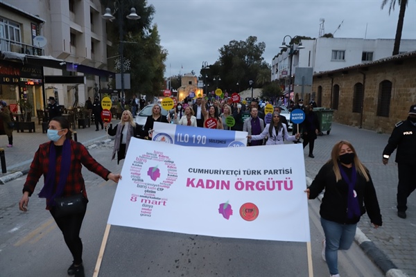 CTP Kadın Örgütü, 8 Mart Emekçi Kadınlar Günü nedeniyle yürüyüş ve konser düzenledi