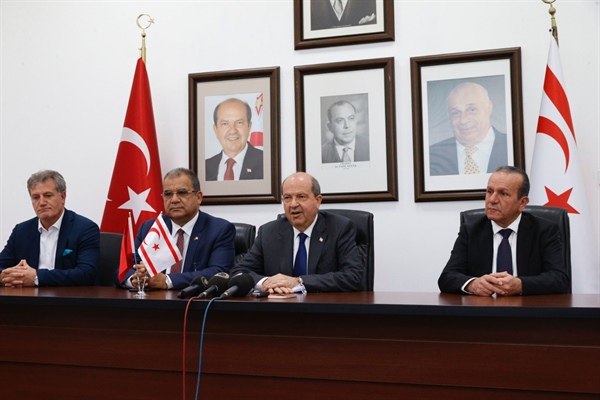 Cumhurbaşkanı Tatar Antalya’dan KKTC’ye döndü