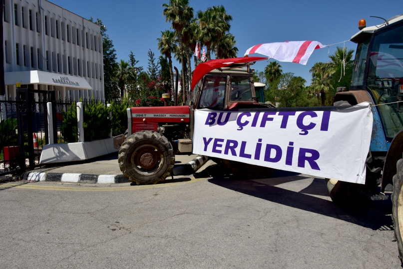 Kıbrıs Türk Çiftçiler Birliği: Çarşamba Gününe kadar taleplerimiz yerine getirilmezse bütün üreticilerle Başbakanlık önüne geleceğiz