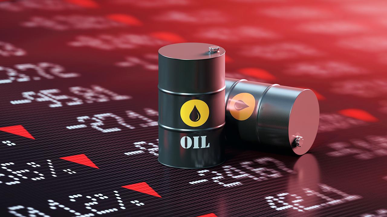 Brent Petrolün Varil Fiyatı,  Yüzde 1,5 Azalarak 83,77 Dolar Oldu