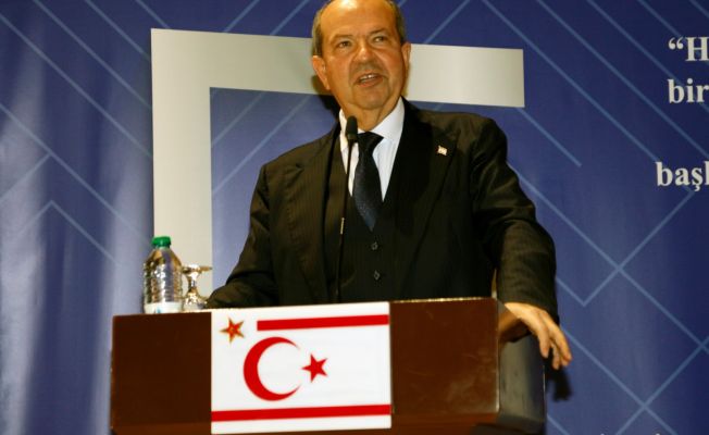 Tatar, “Kıbrıs Türk Mücadele Tarihi ve Kıbrıs Konusundaki Son Gelişmeler” konulu bir konferans verdi