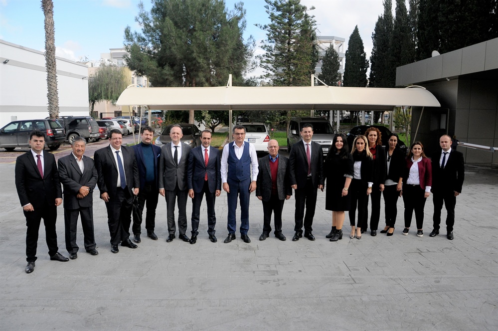 Başbakan Erhürman Ve Bakan Şahali Kıbrıs Türk Tütün Kurumu’nu Ziyaret Etti