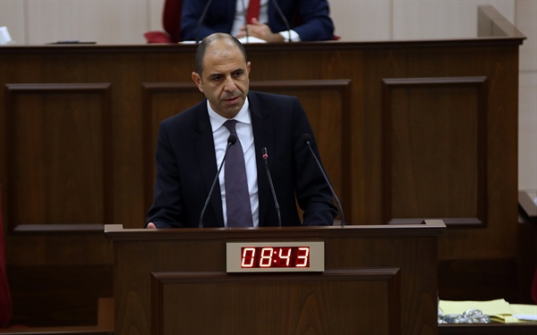 Meclis'te Kuzey Kıbrıs Türk Cumhuriyeti Kalkınma Bankası (Değişiklik) Yasa Tasarısı ile ilgili rapor görüşüldü