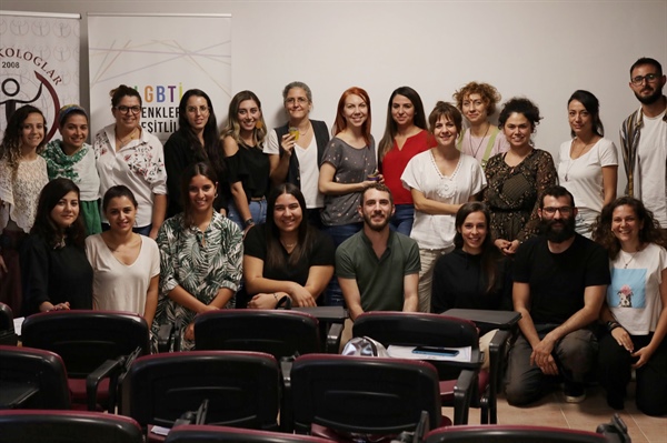 Kuir Kıbrıs Tarafından Düzenlenen Psikologlara Yönelik Lgbti+ Farkındalık Eğitimleri Tamamlandı