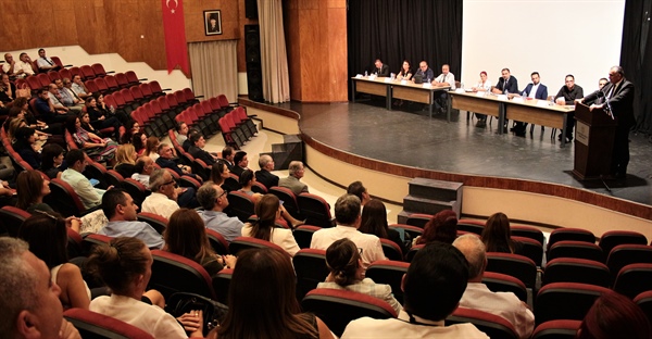 Bakan Çavuşoğlu, Eğitim Analiz Toplantısı’na katıldı